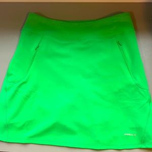 Annika by Cutter Buck Green Size Small Golf Skirt
